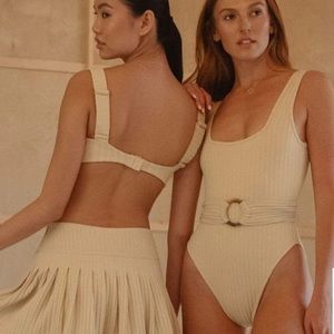 Montce Allie Wide Rib Belted One Piece Beige Swimsuit. Never worn! Size S